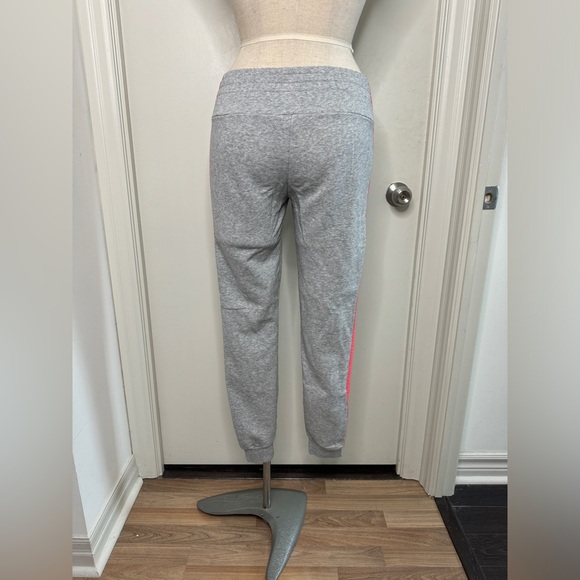 Adidas sweatpants - Picture 4 of 5